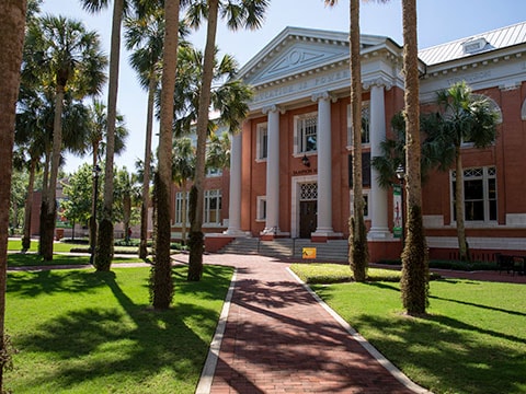 building at stetson university