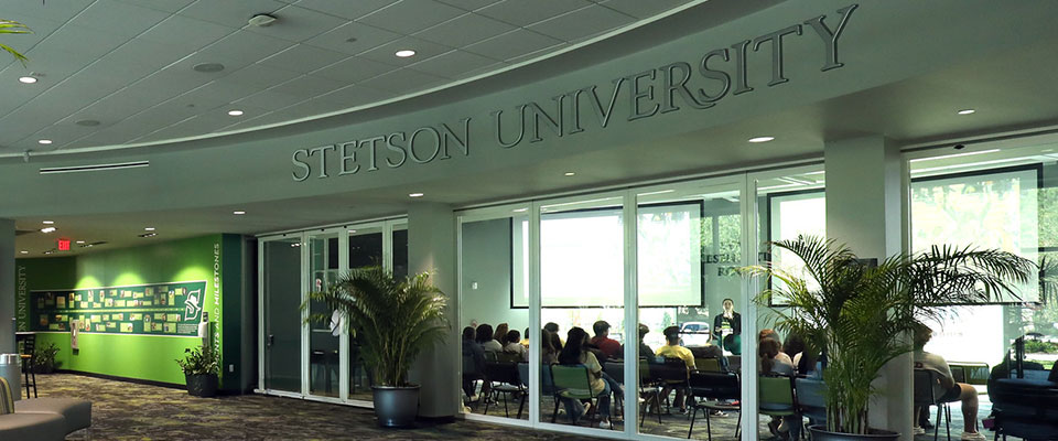 the Lynn Presentation room in the Rinker Welcome Center