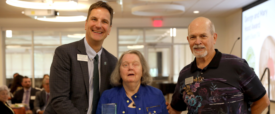 judith recieving award