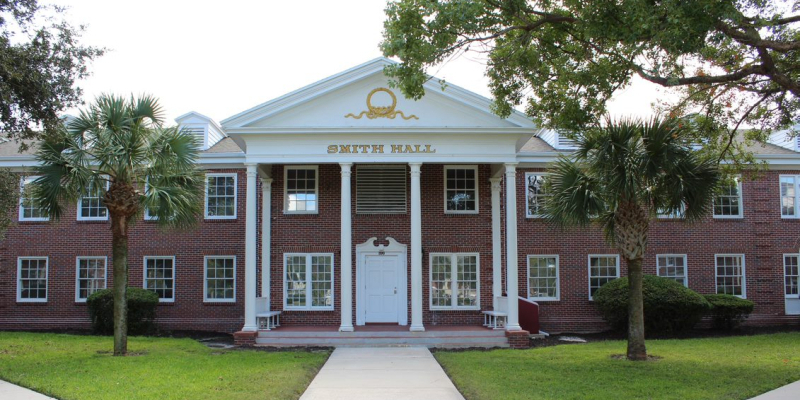 The red brick and white paint exterior of Smith Hall