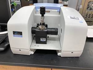 Perkin-Elmer FT-IR spectrometer w/ATR attachment