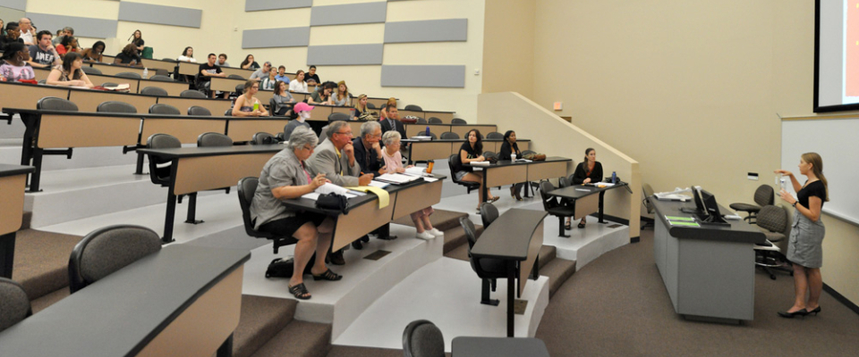 presentation in the lynn business center