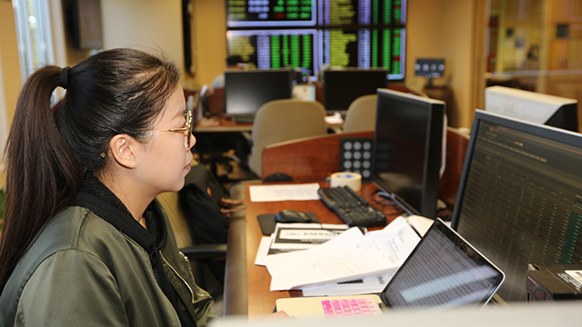 MBA student working in RGIP Trading Room