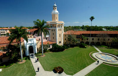 Plaza Mayor courtyard at Gulfport Campus