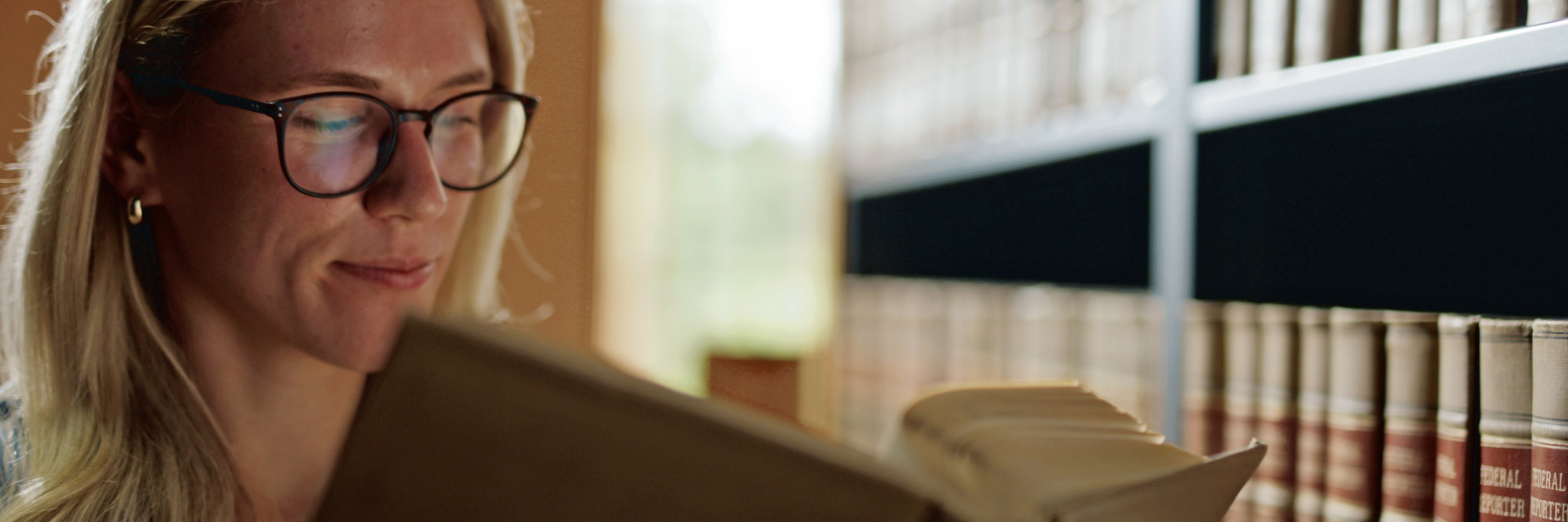 Advancement of Legal Communication | LRW - College of Law