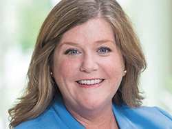 Elizabeth Boals headshot