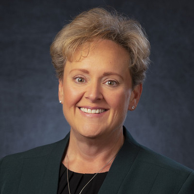 Michaelle Tobin headshot