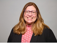lisa bauer headshot