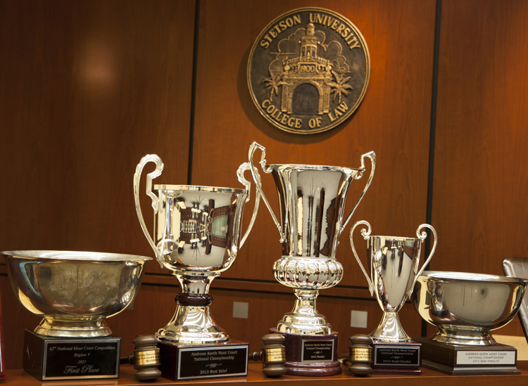 Stetson's advocacy teams bring home multiple accolades.