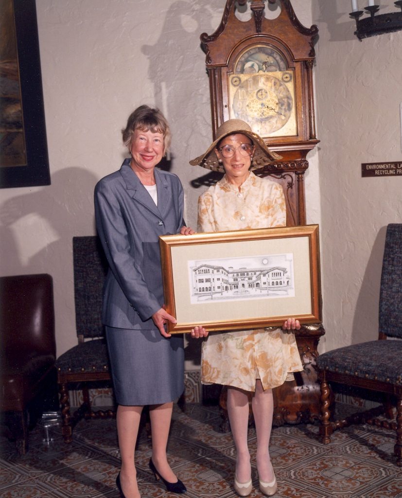 Then Stetson Law Dean Lizabeth Moody presents Justice Ruth Bader Ginsburg with a rendering of the new law library. 