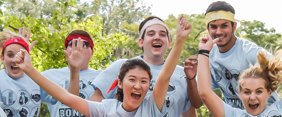 Bonner Program Student Cheering Together