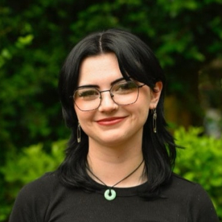 Ali Burgess headshot