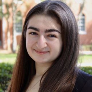 Lana Kolchinsky ’22