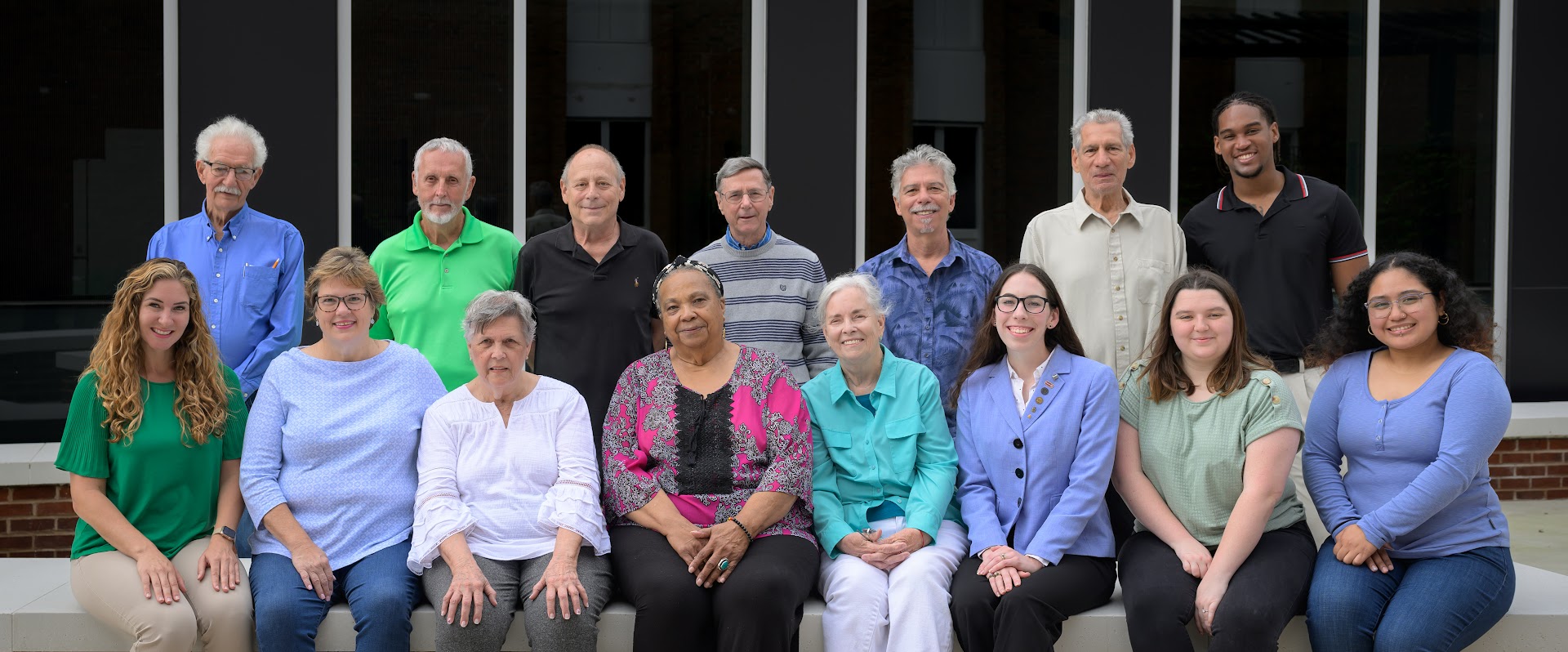 group picture of individuals from brain fitness academy