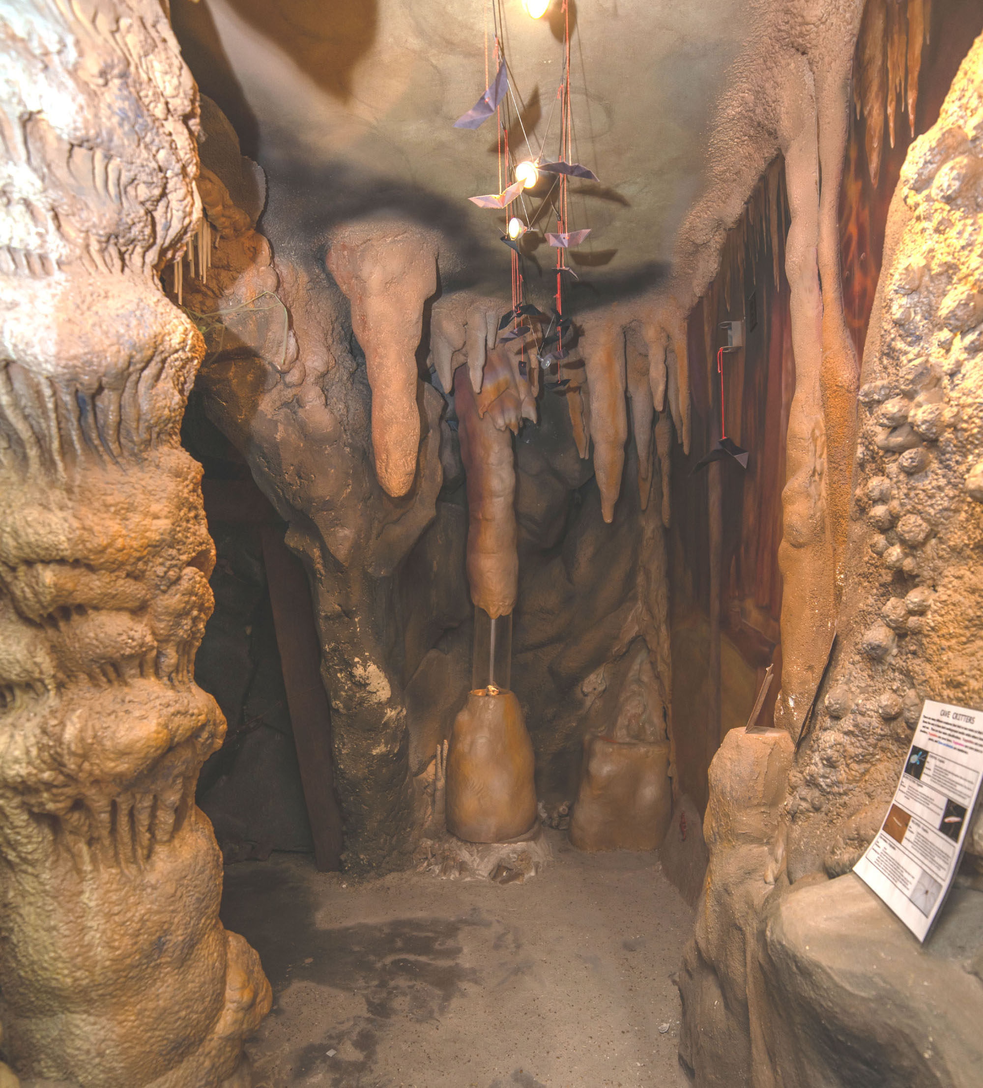 Gillespie Museum limestone cave replica at Gillespie Museum Florida Formations exhibit