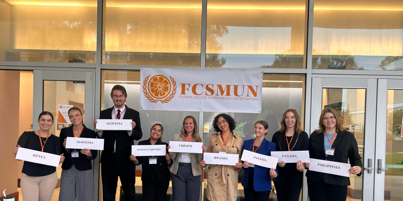 group picture fcsmun