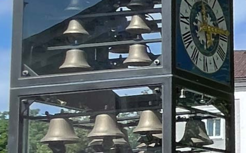 bells in the carillon