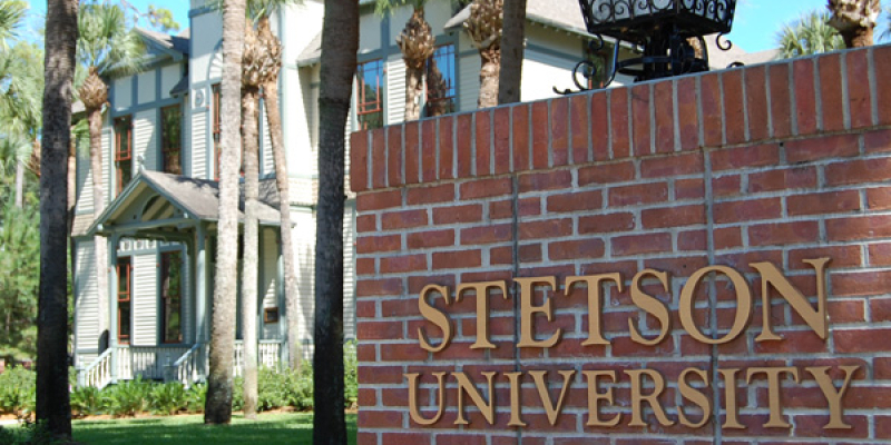 Main gate to Stetson University